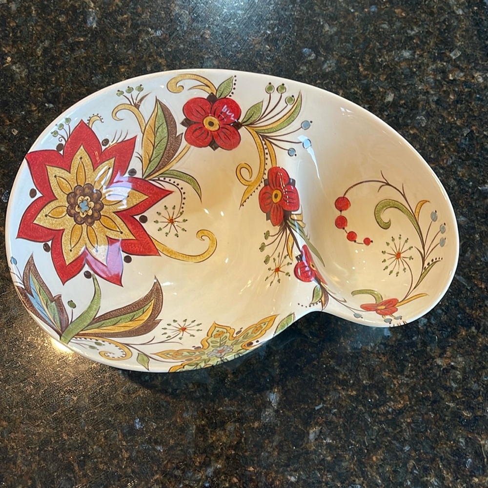 Pier One Chip and Dip Serving Bowl-Carynthum Pattern